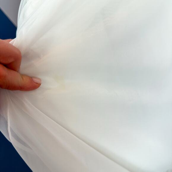 Vintage Vanity Fair White Ruffle Lace Bridal Robe & Slip Nightgown Set – XS (30) - Picture 14 of 14